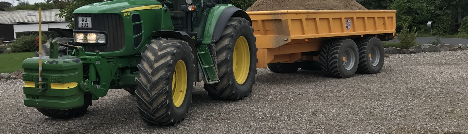 Jordvogn med chauffør